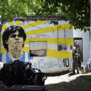 Por Decreto: La casa de Maradona fue declarada Lugar Histórico Nacional 2