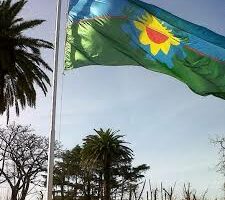 Se cumplen 25 años de la creación de la Bandera Bonaerense 9