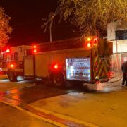 Bomberos acudieron a sofocar un incendio en una vivienda 6